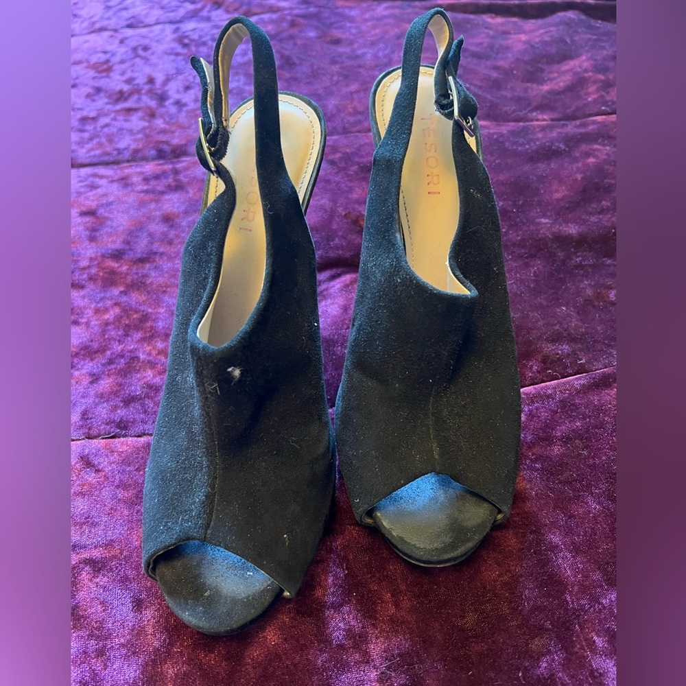 Tesori black heels
